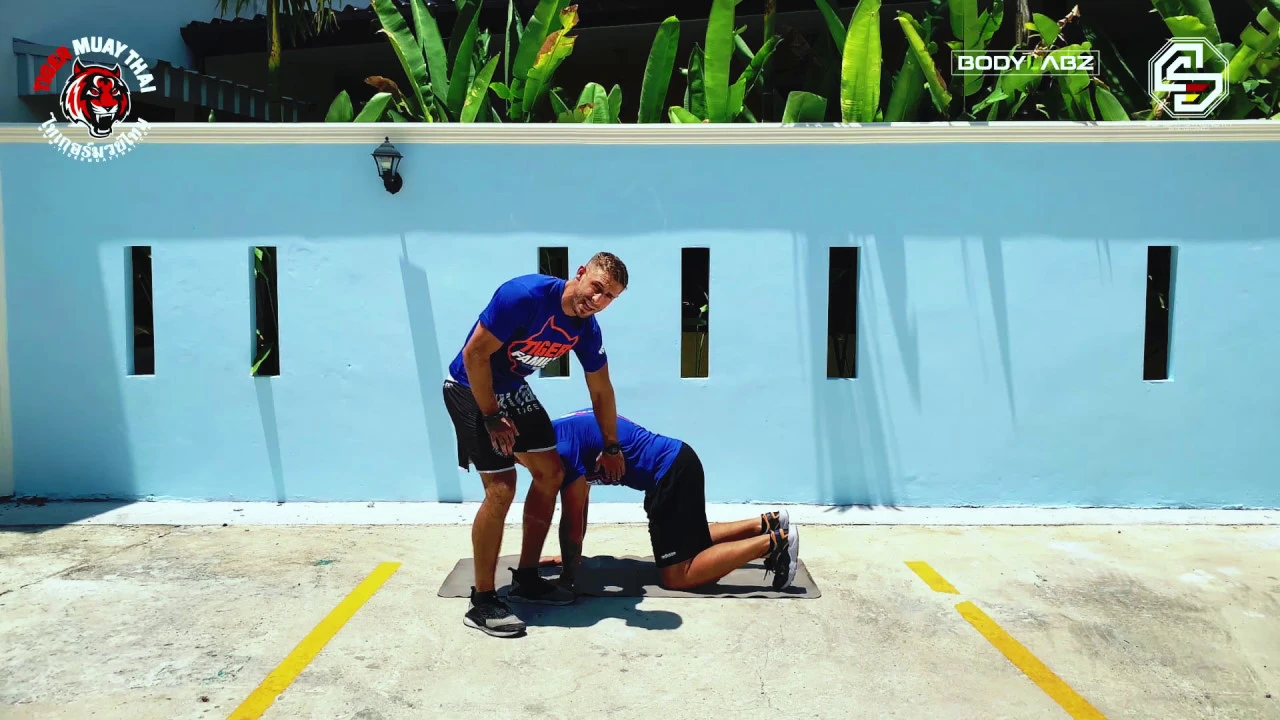 Partner Workout: The Wrestler Plank Challenge