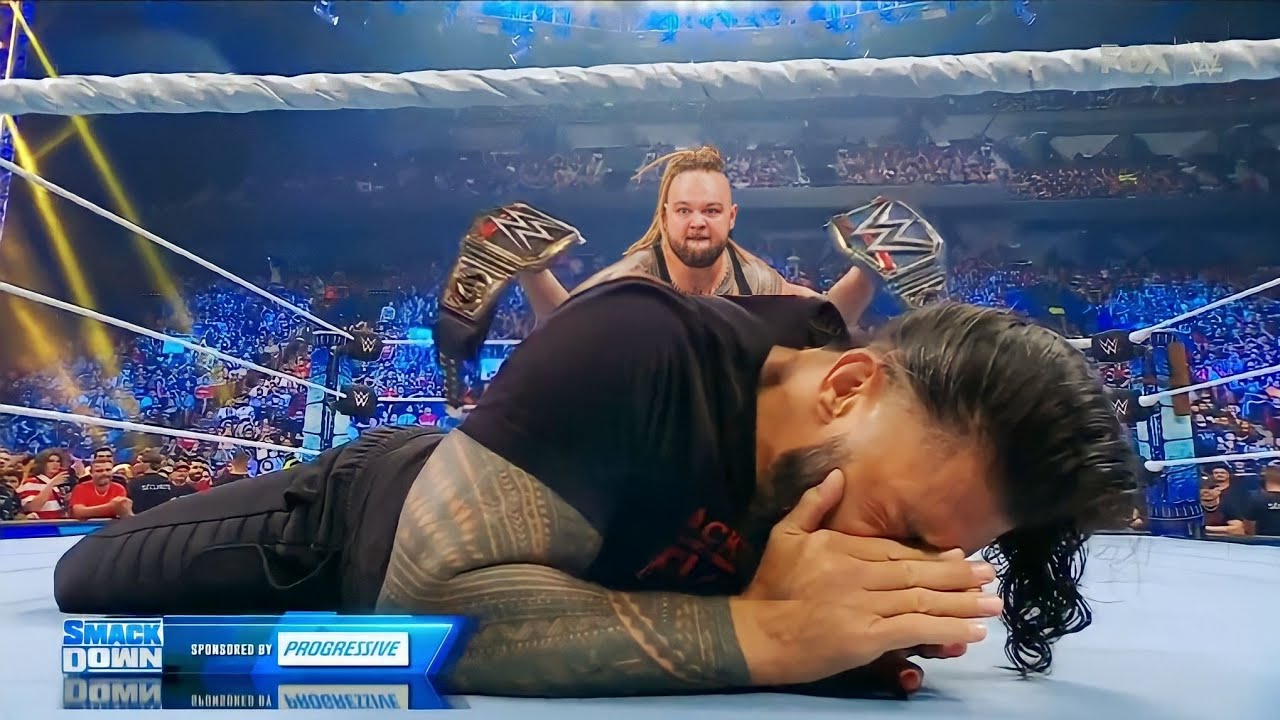Bray Wyatt Attacks Roman Reigns WWE Smackdown 2022 Highlights background