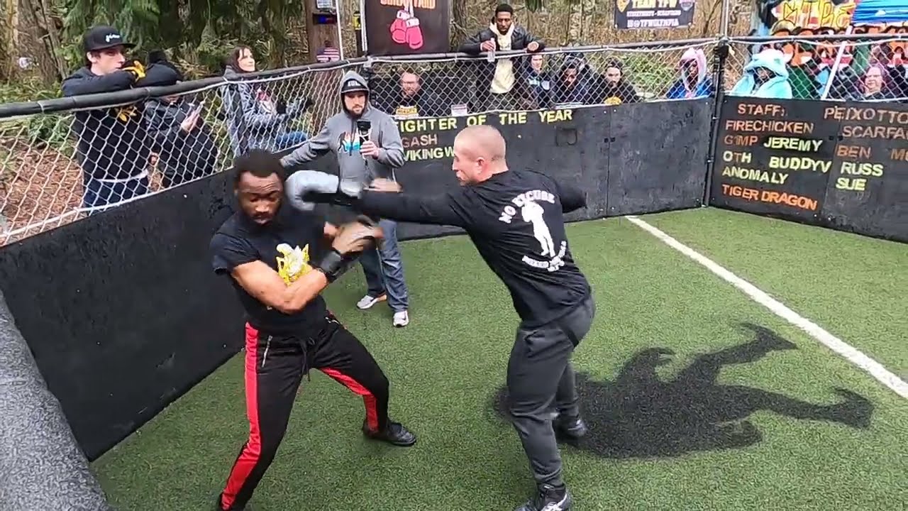 Jazz vs Dozer -This angle or Ref angel?