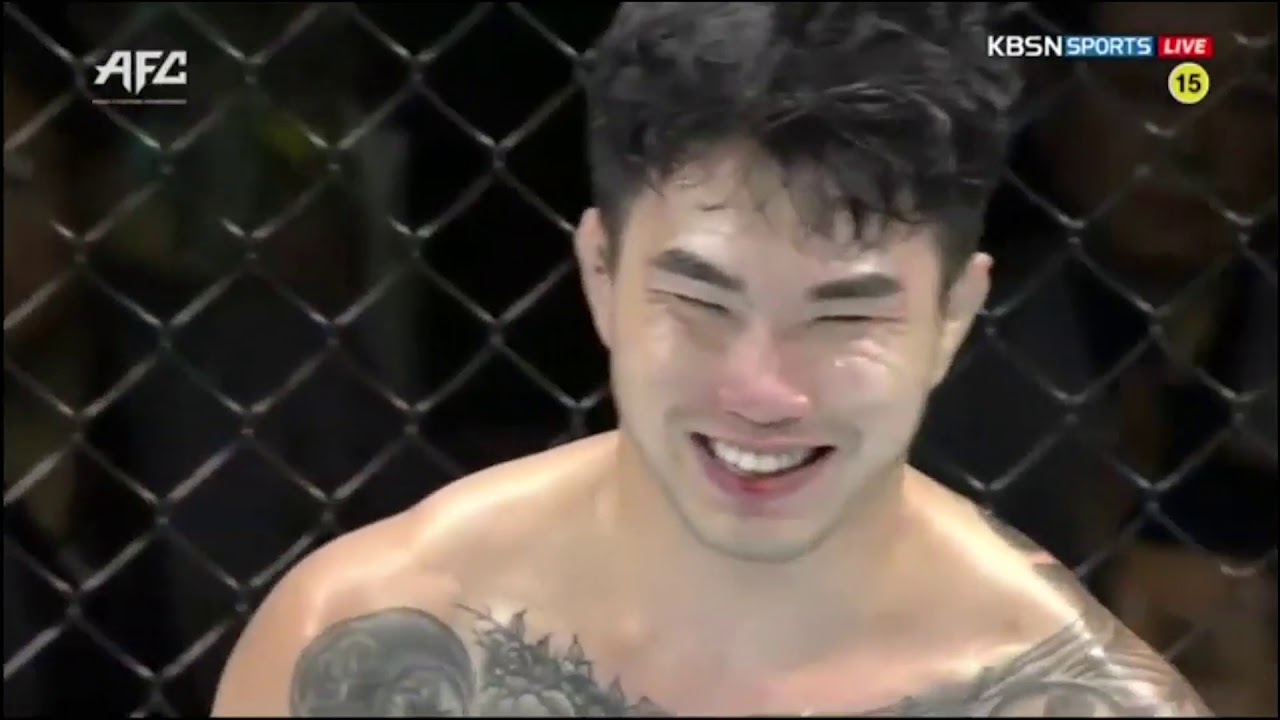 타격 전쟁 AFC11 엔젤스파이팅 챔피언십 이진세 VS 조성원 background