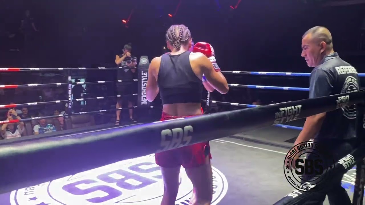 Sera Tiger Muay Thai ๐ท๐บ(red) loses to Tiana Payak Muay Thai ๐ฆ๐บ (blue) by decision