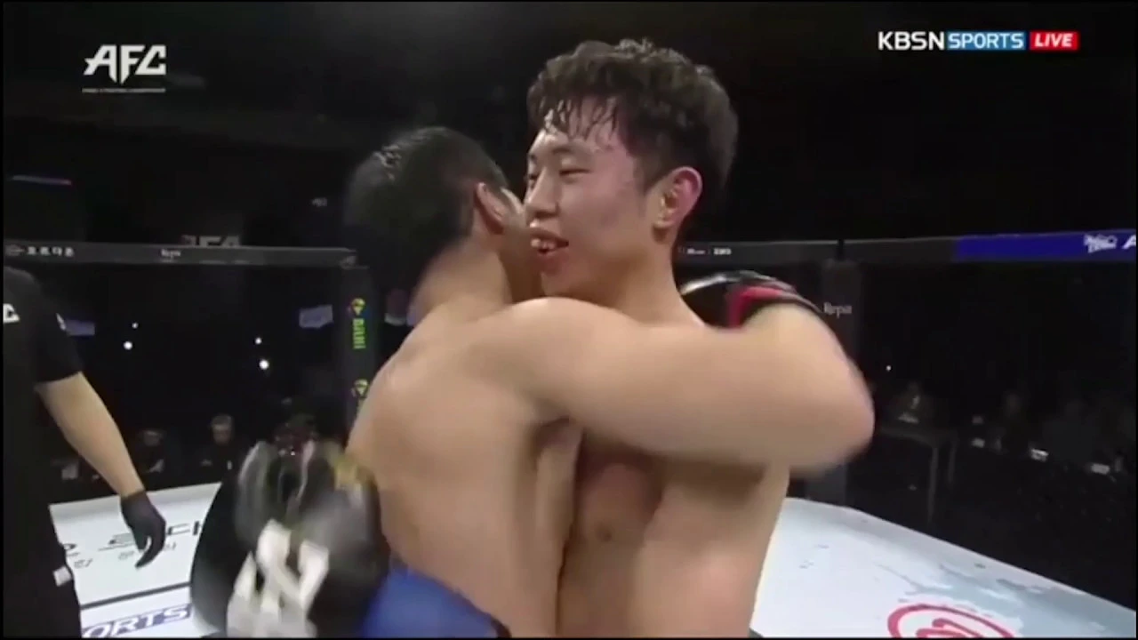 AFC11 엔젤스파이팅 챔피언십 입식 오픈2 정기한VS이규동 background