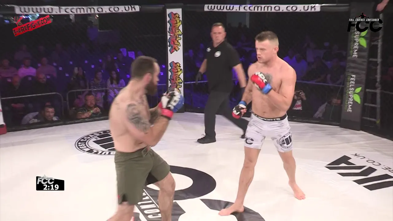 #FCC23 James Dowdle vs Chris Allen background