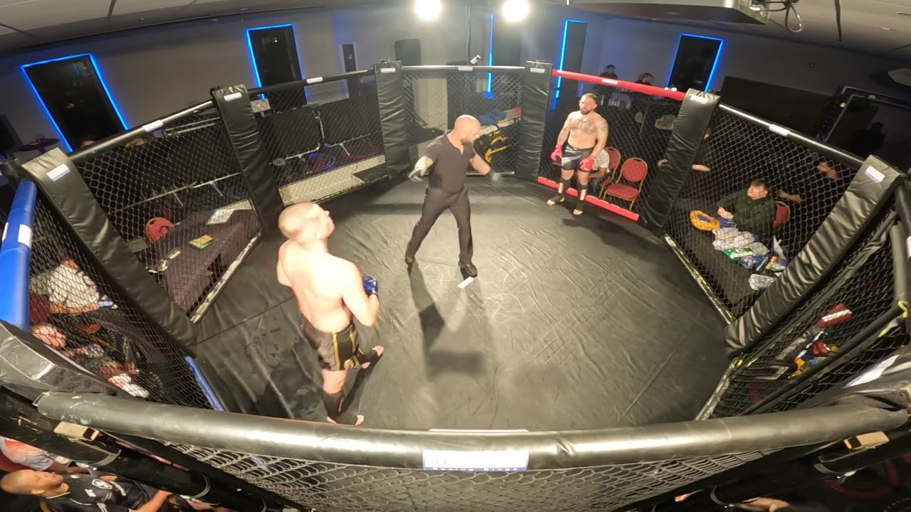 NORTHAMPTON | ULTRA MMA | GLEN THE TINY TEALE VS MATT WEEMAN BLOOR background
