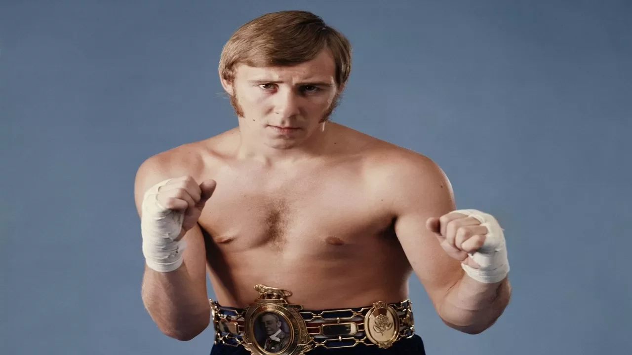 John H. Stracey - Highlights & Knockouts background