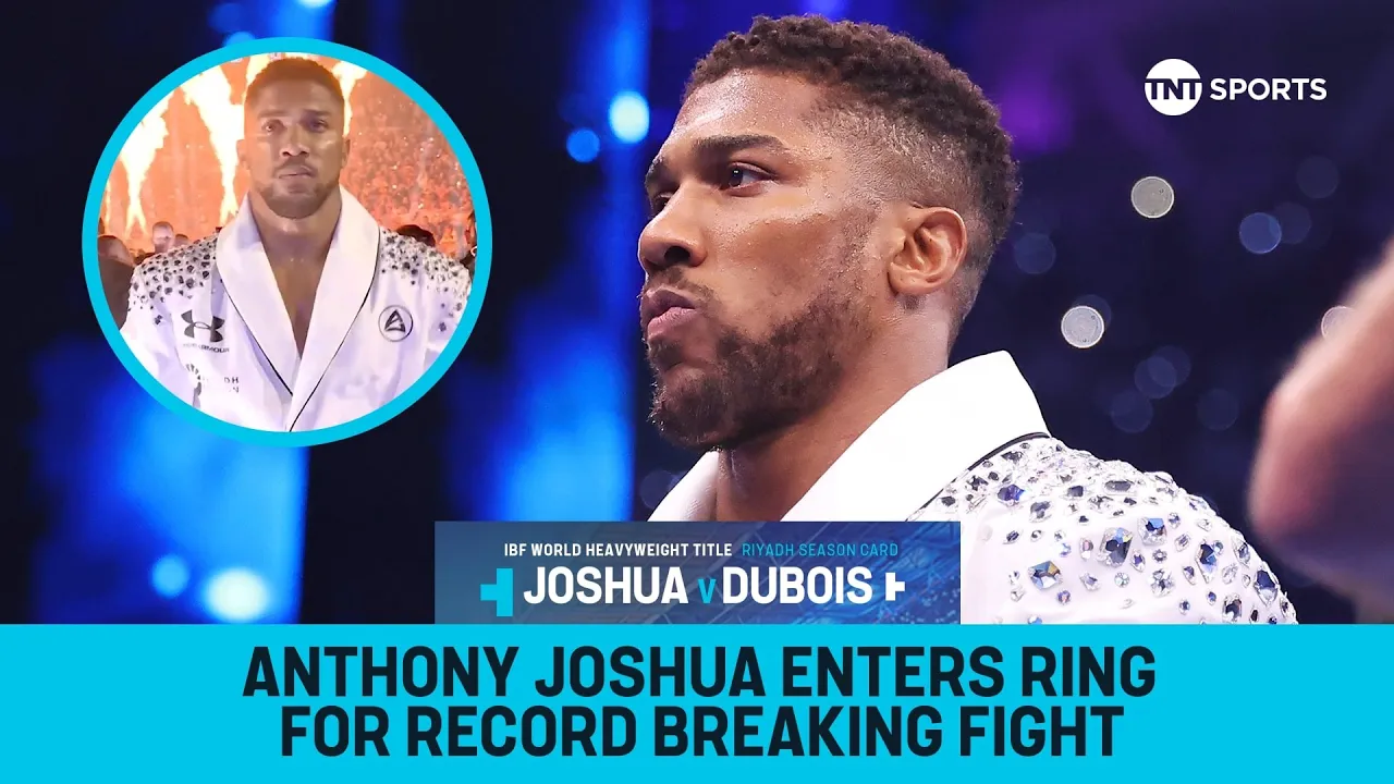 96,000 sing Anthony Joshua’s name as he enters the ring at Wembley Stadium 🥊 #JoshuaDubois background