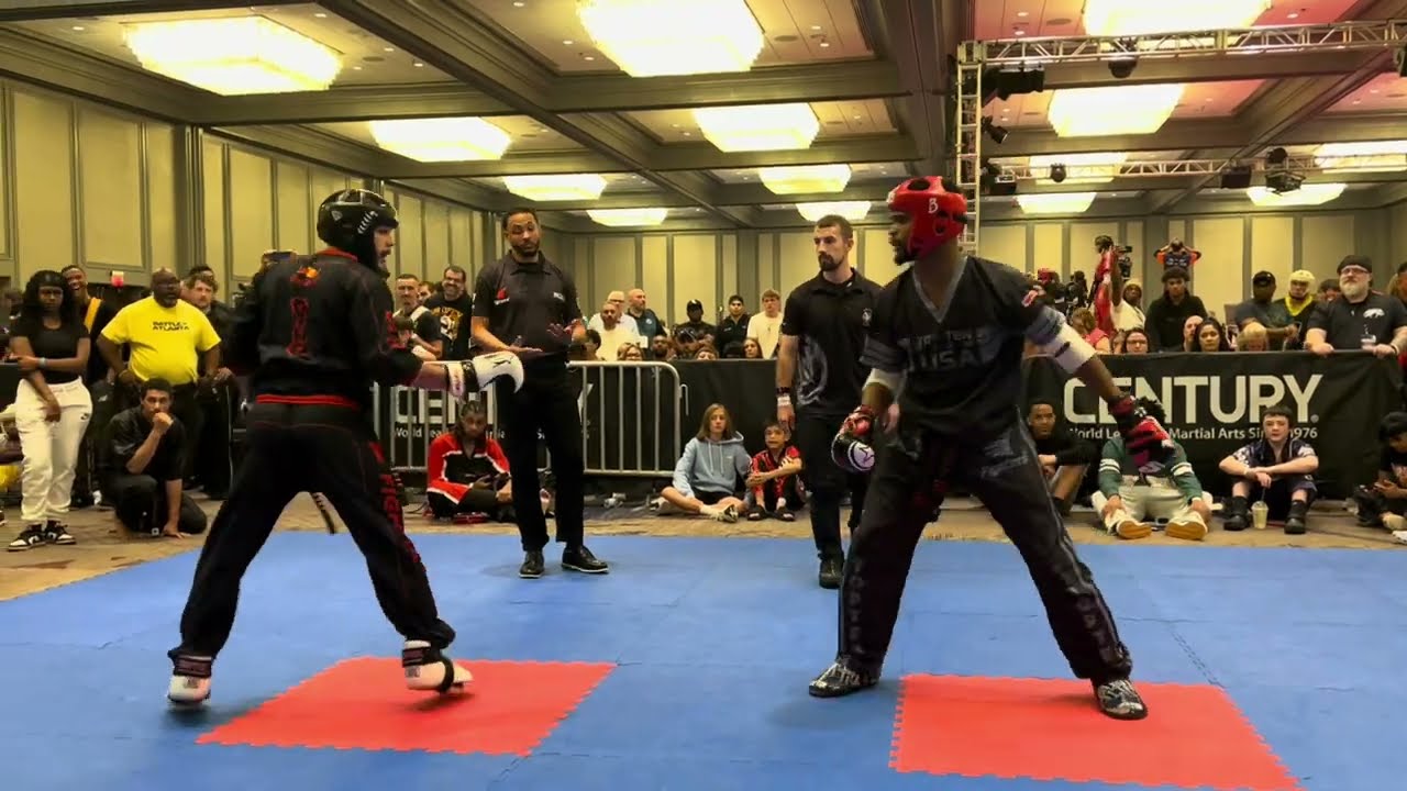 Bailey Murphy vs Luis Nunez Welterweight Sparring Finals - Battle of Atlanta 2025 background