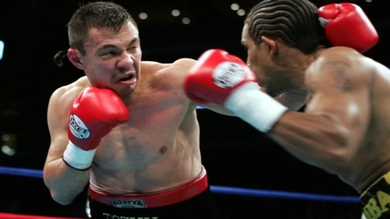 Kostya Tszyu - Thunder from Down Under (Highlight Reel) background