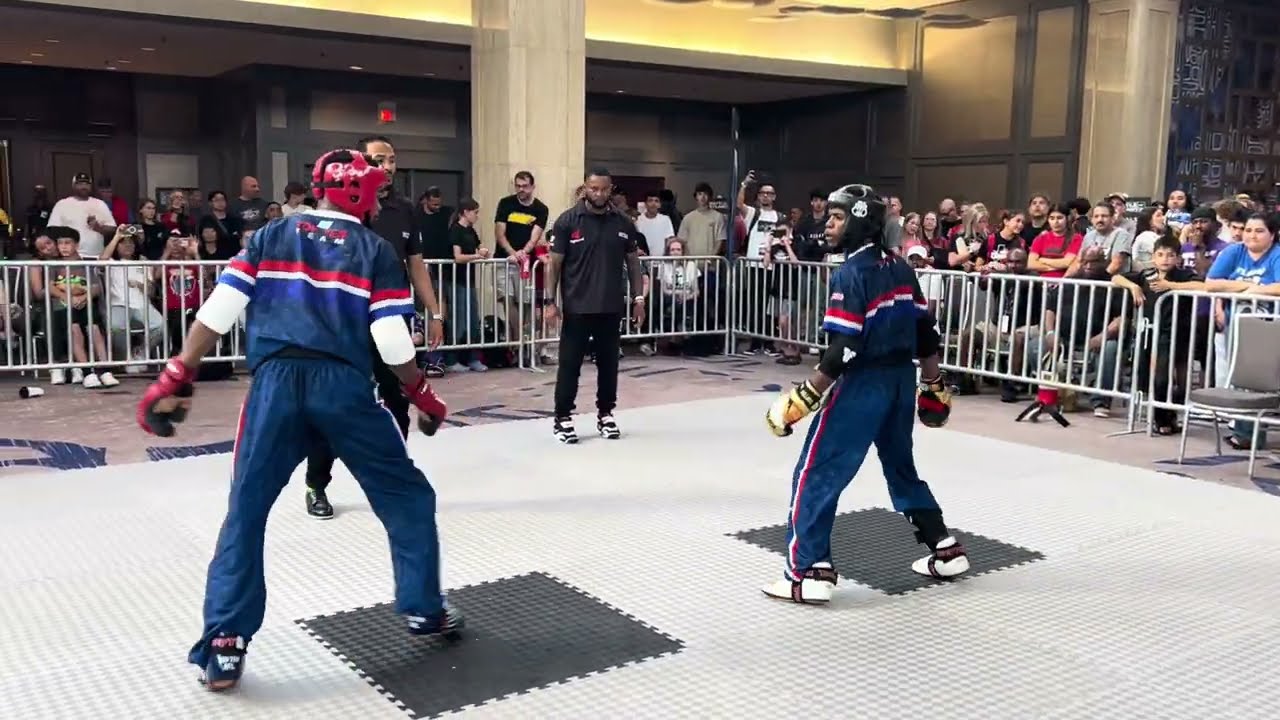 Bailey Murphy vs Tyreeke Saint Men's Open Weight Sparring - Battle of Atlanta 2025 background