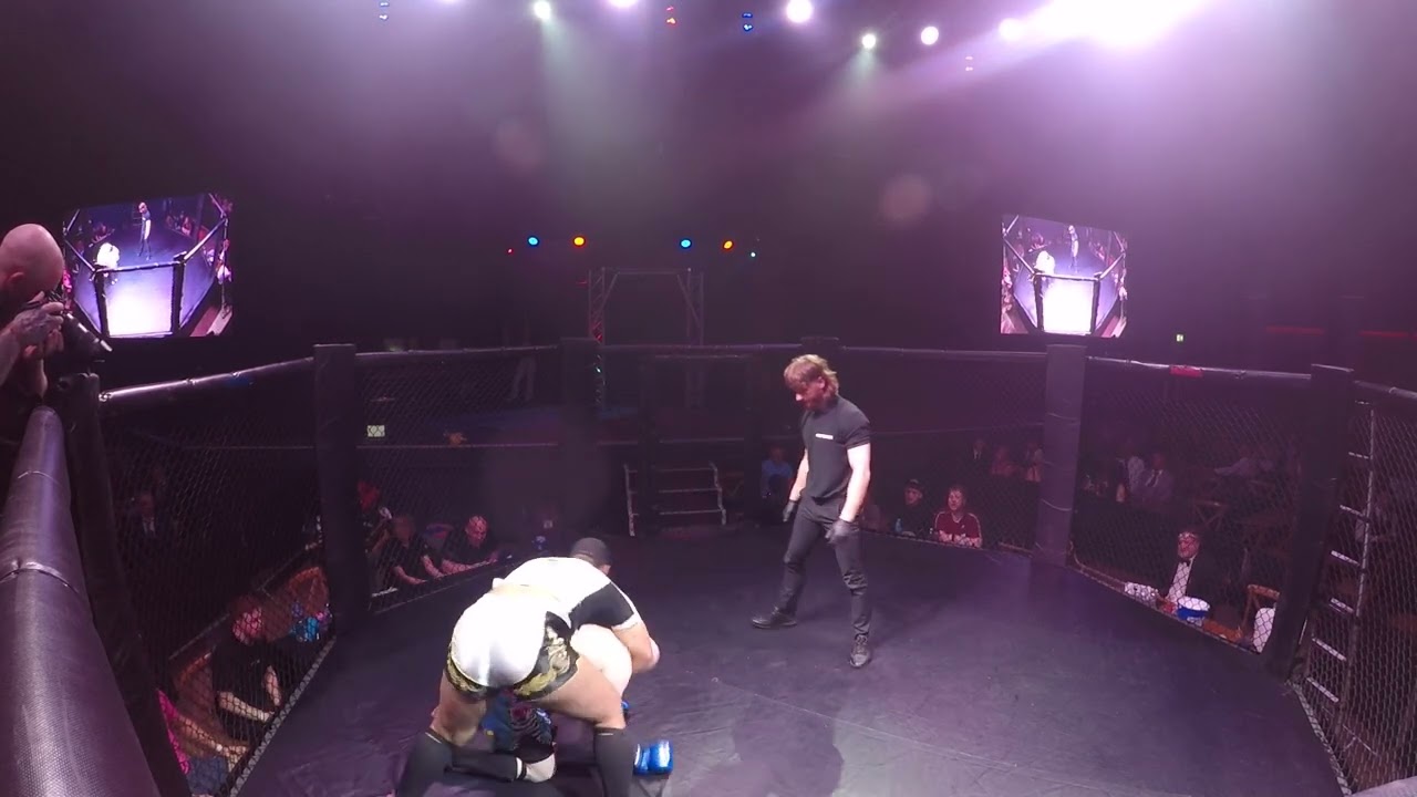 NEWCASTLE | MMA | LEO JACKSON VS JOSHUA PURVIS background