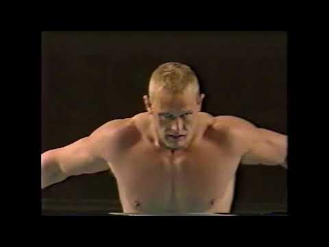 Dick Vrij vs Andrei Kopylov (RINGS 5-29-93) background