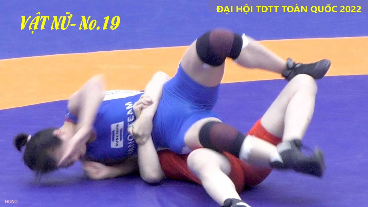 Vật nữ, Women wrestling, 53kg. Đương kim vô địch Sea games Kiều T Ly - Hà Nội & Kim Oanh - Huế . background