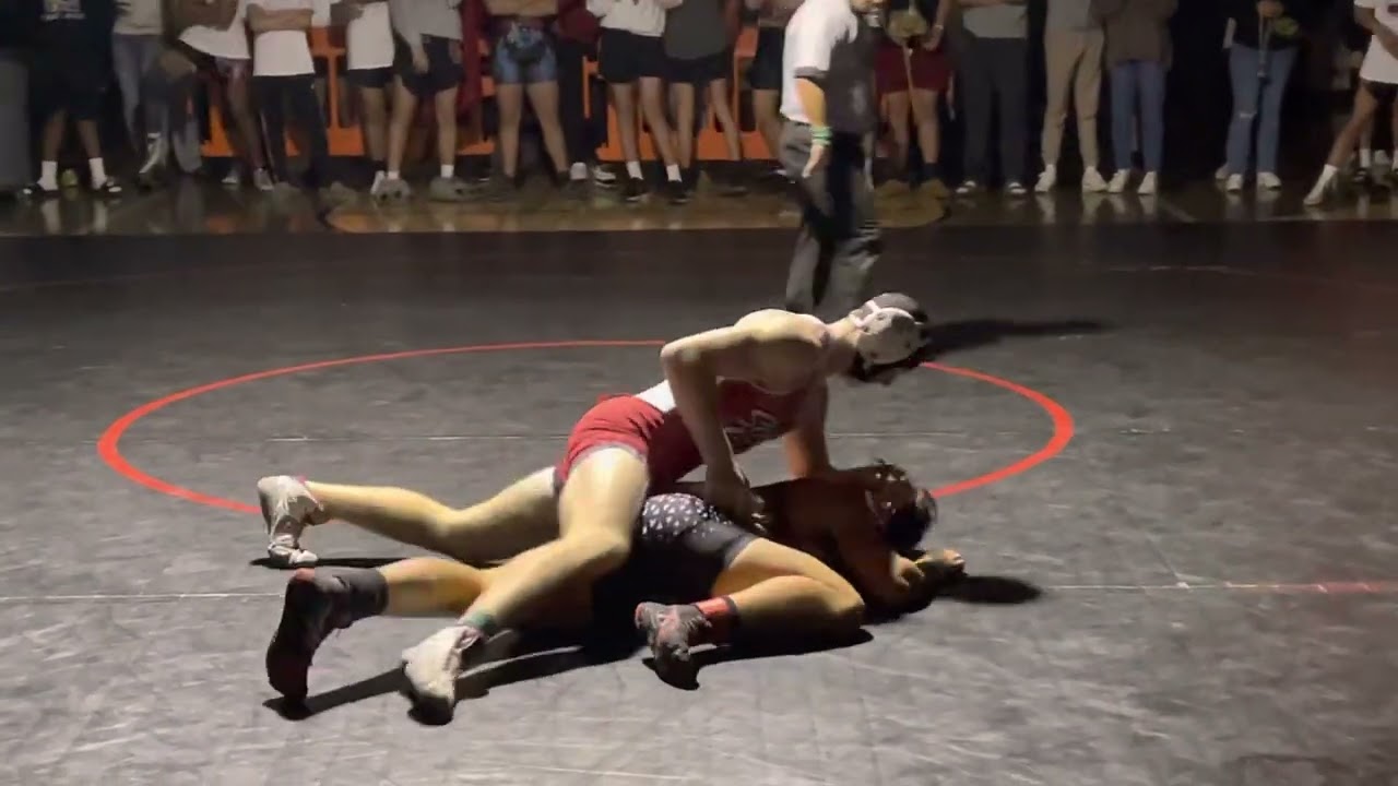 Sean Crews Social Circle vs Holden Gilstrap Jackson County 175lbs in the SC vs JC Dual Meet background