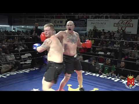 Entire fight! HITMAN vs. CLUBBER BANG! background