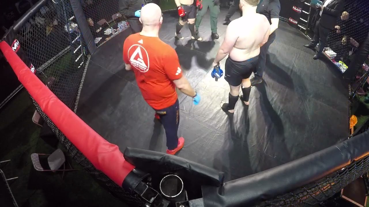 CARDIFF | ULTRA MMA | NORBERT VS JIMBO SLICE background