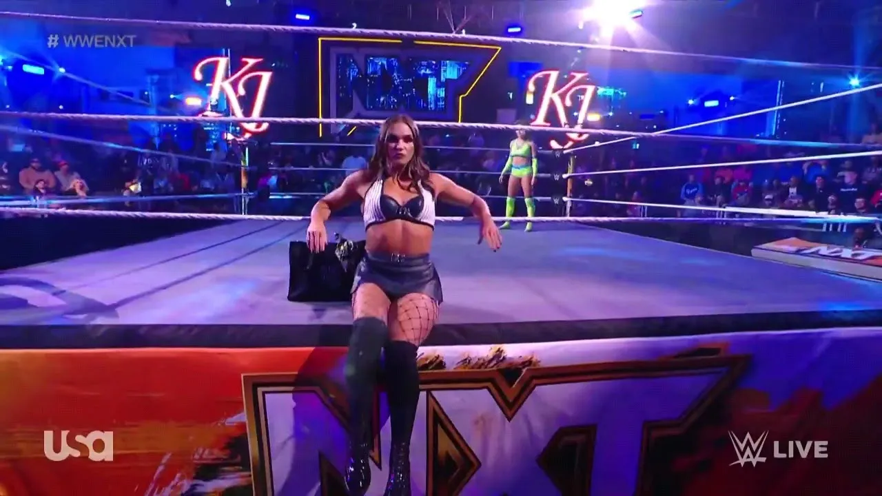 Kelani Jordan VS Kiana James background