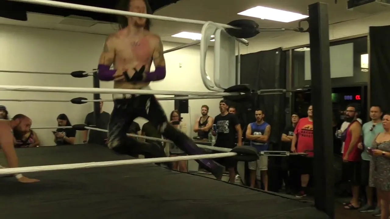 Level Up Showcase Parts Unknown: Remi Morgan VS Chuck Mercer