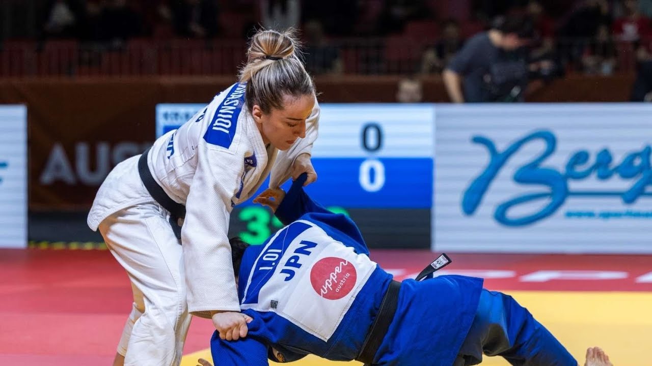Iroha Oi VS Distria Krasniqi Grand Prix Upper Austria Gold medal contest -52 kg background