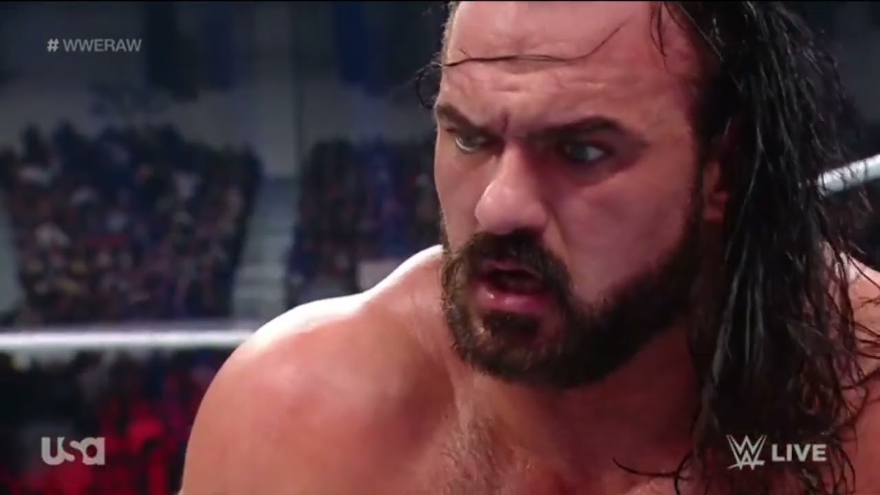 Seth Rollins vs. Drew McIntyre - WWE RAW 1/1/2024 background