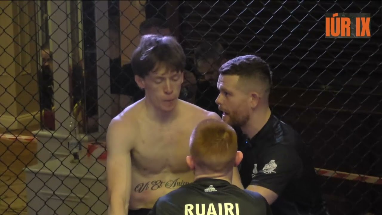 IÚR FC 10 - Damien Sneyd vs Sean McCullagh backdrop