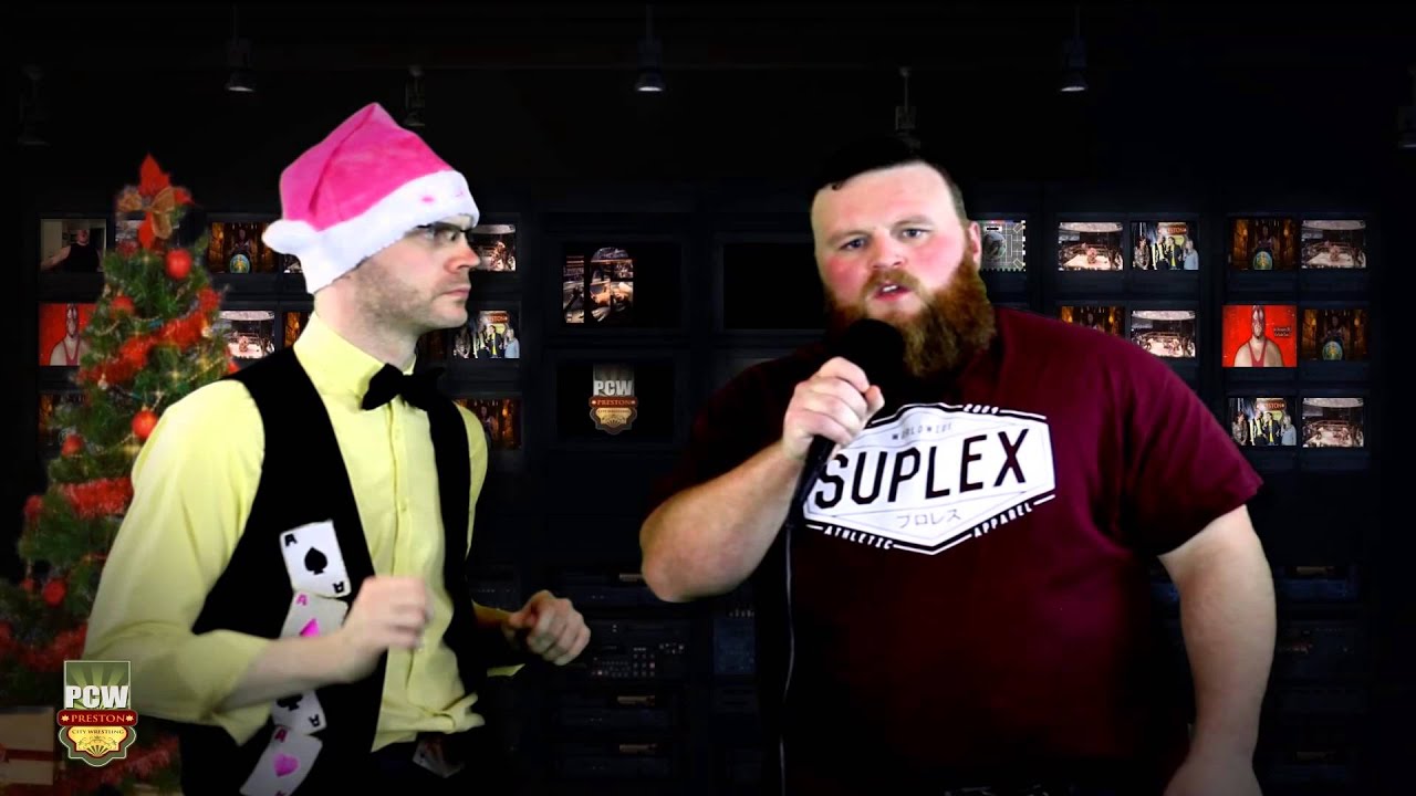 Dave Mastiff shoots on Dave Rayne background