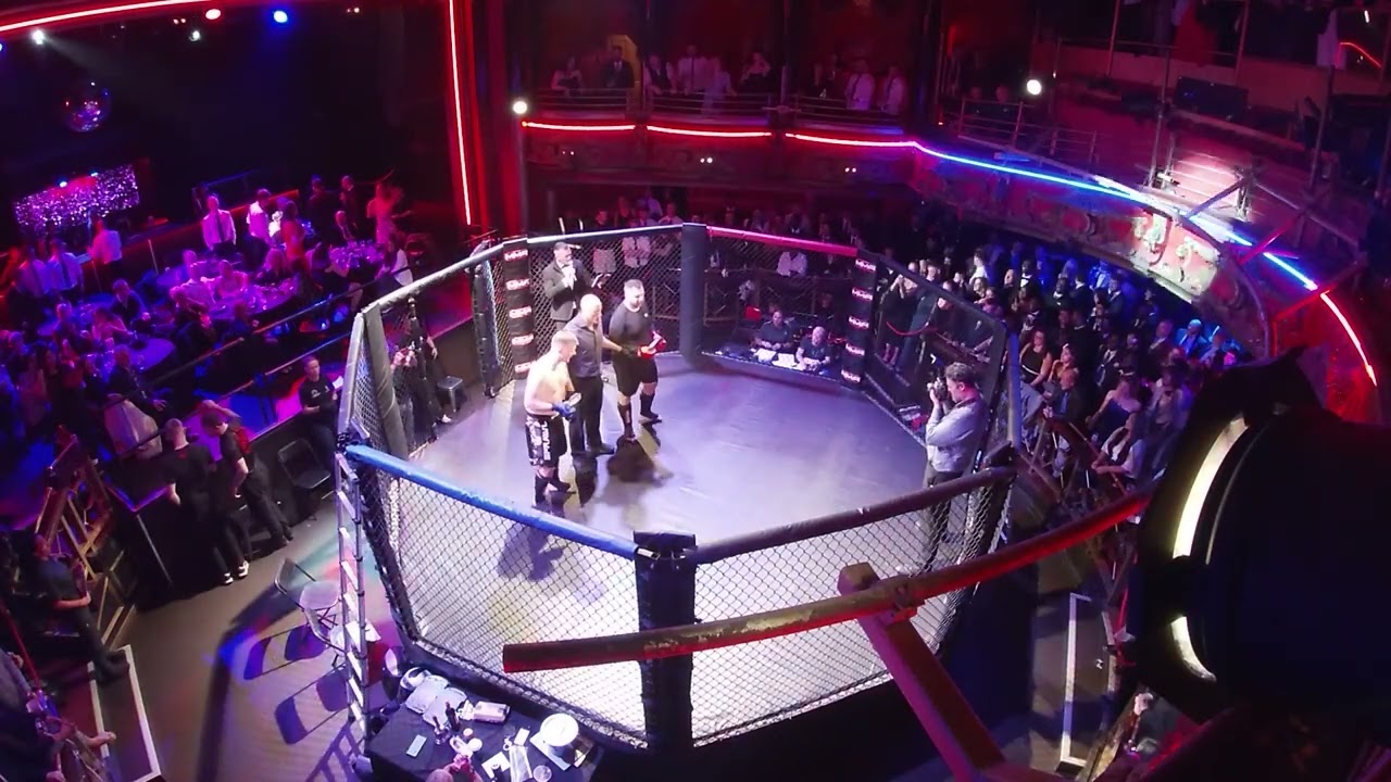 LONDON MMA BILLY VS CLARK TEDDY BEAR TERROR GIBSON background
