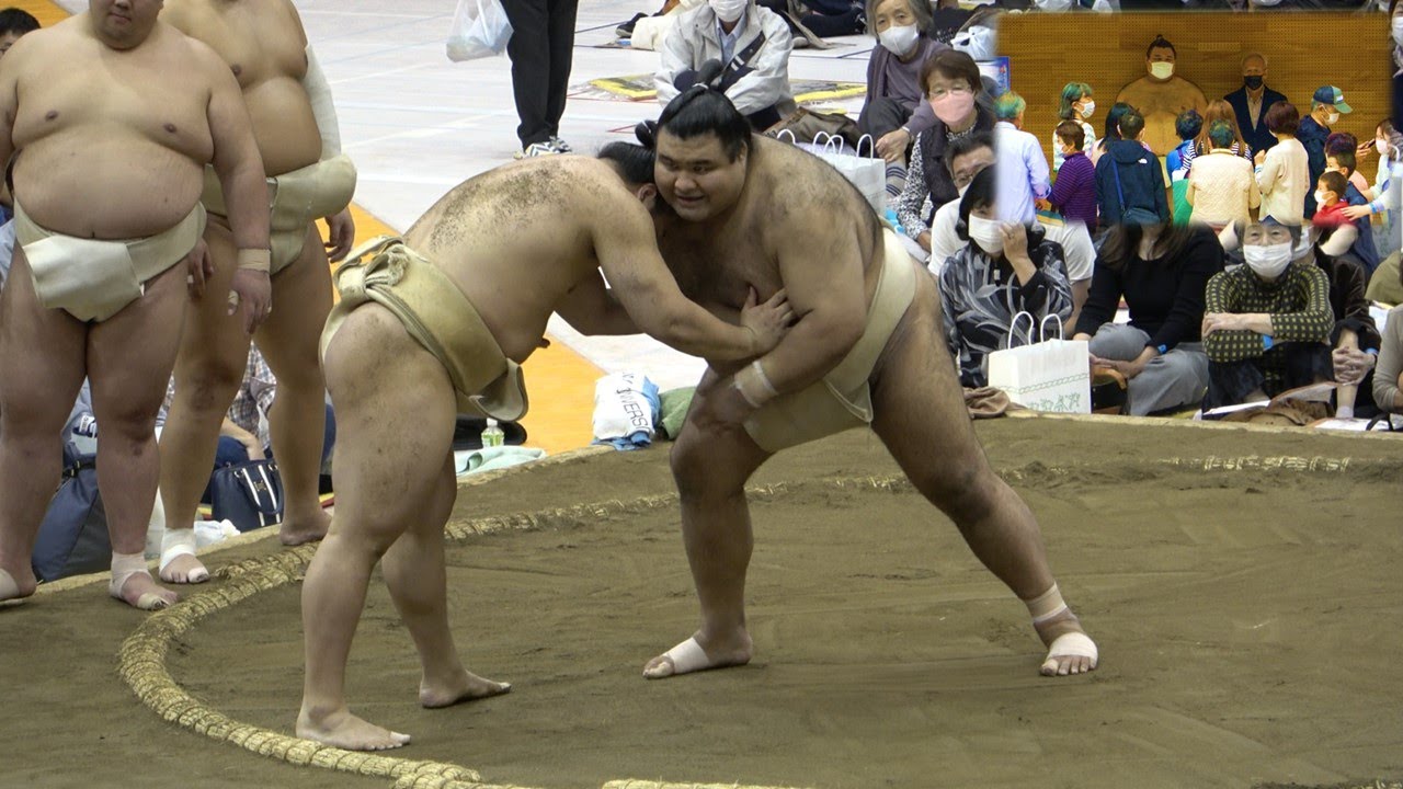 Takayasu rules on Autumn Tour Day 2!