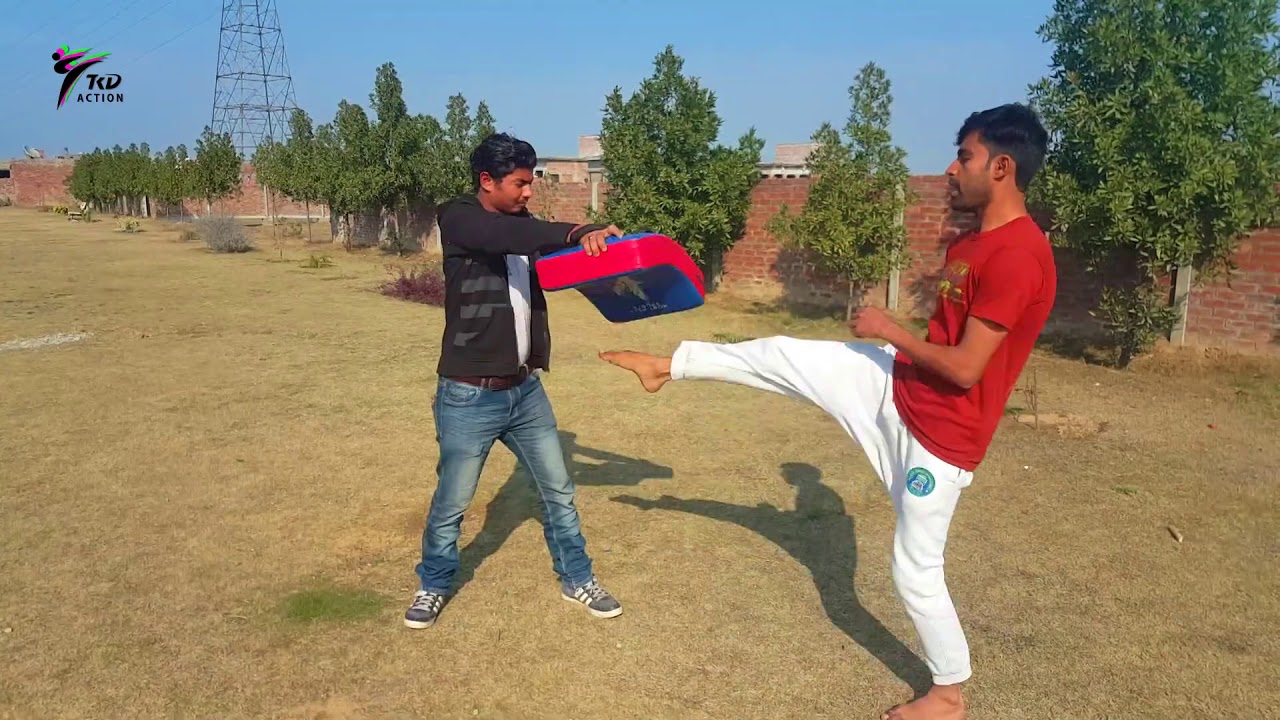 Amazing kicks and Training methods of Taekwondo @MrArslanTKD background