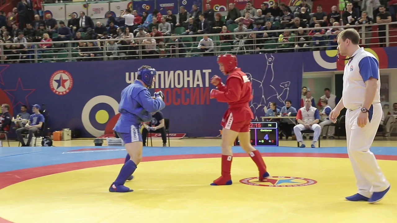 2019 Боевое САМБО полуфинал -74 кг НЕНАХОВ - ГАЙДАРОВ Чемпионат России Казань