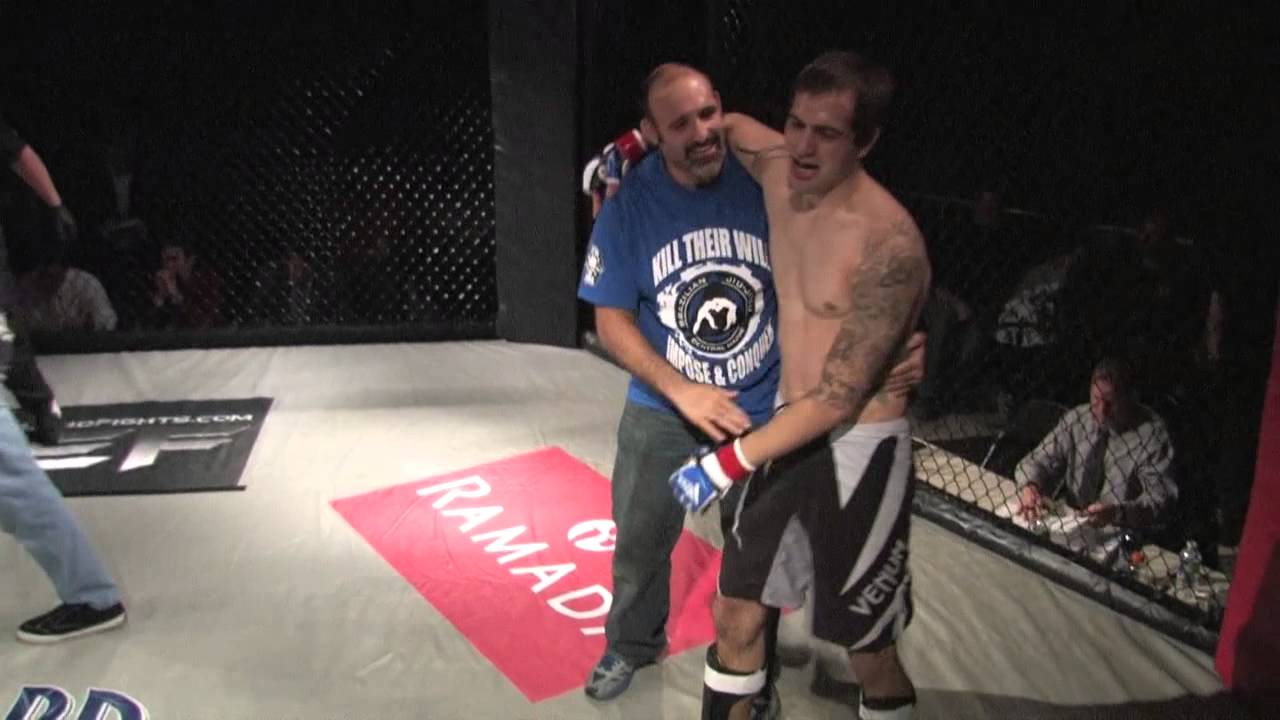 Jesse Erickson vs. Drew Waltz