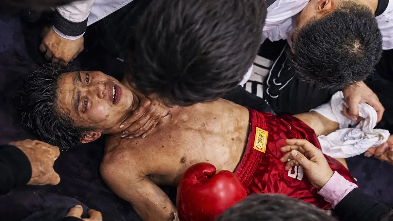 KO That Terrified Even the Referee...