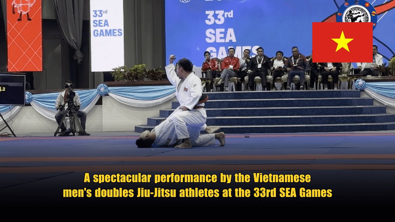 A spectacular performance by the Vietnamesemen's doubles Jiu-Jitsu athletes at the 33rd SEA Games.