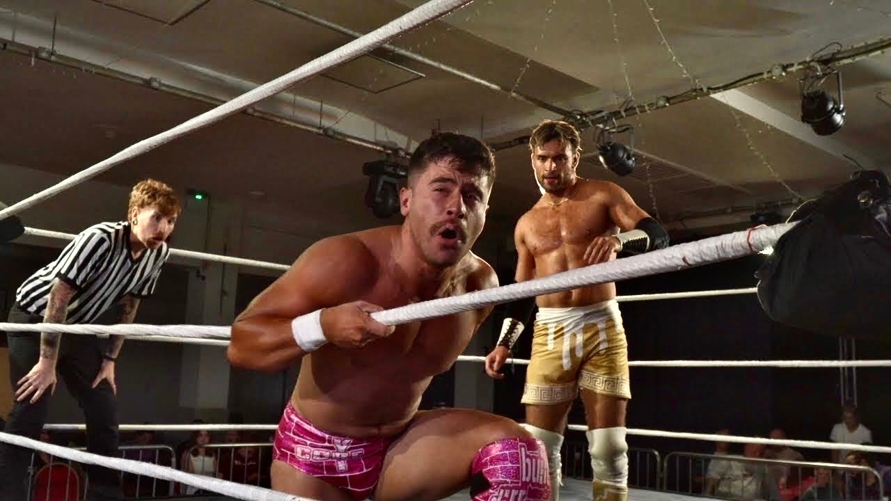 FULL MATCH: Reece Alexios vs. Kyriacos background