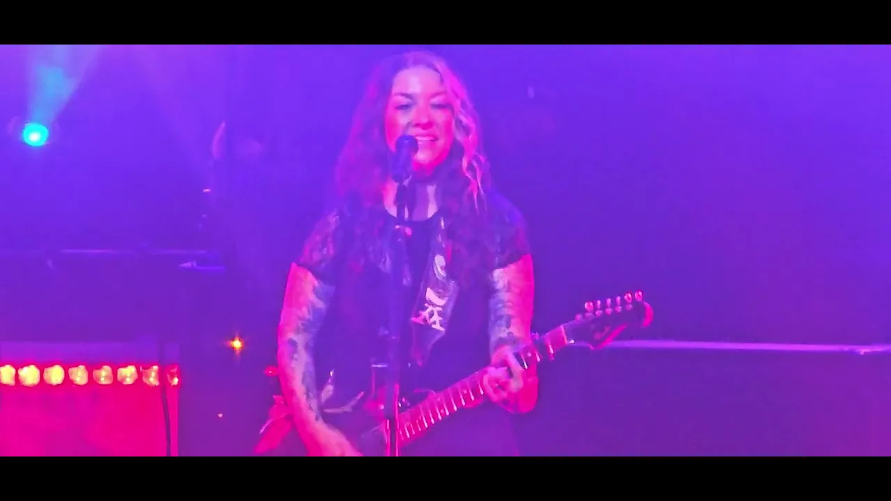 Skypac bowling green ky Ashley mcbryde 5 15 25 background