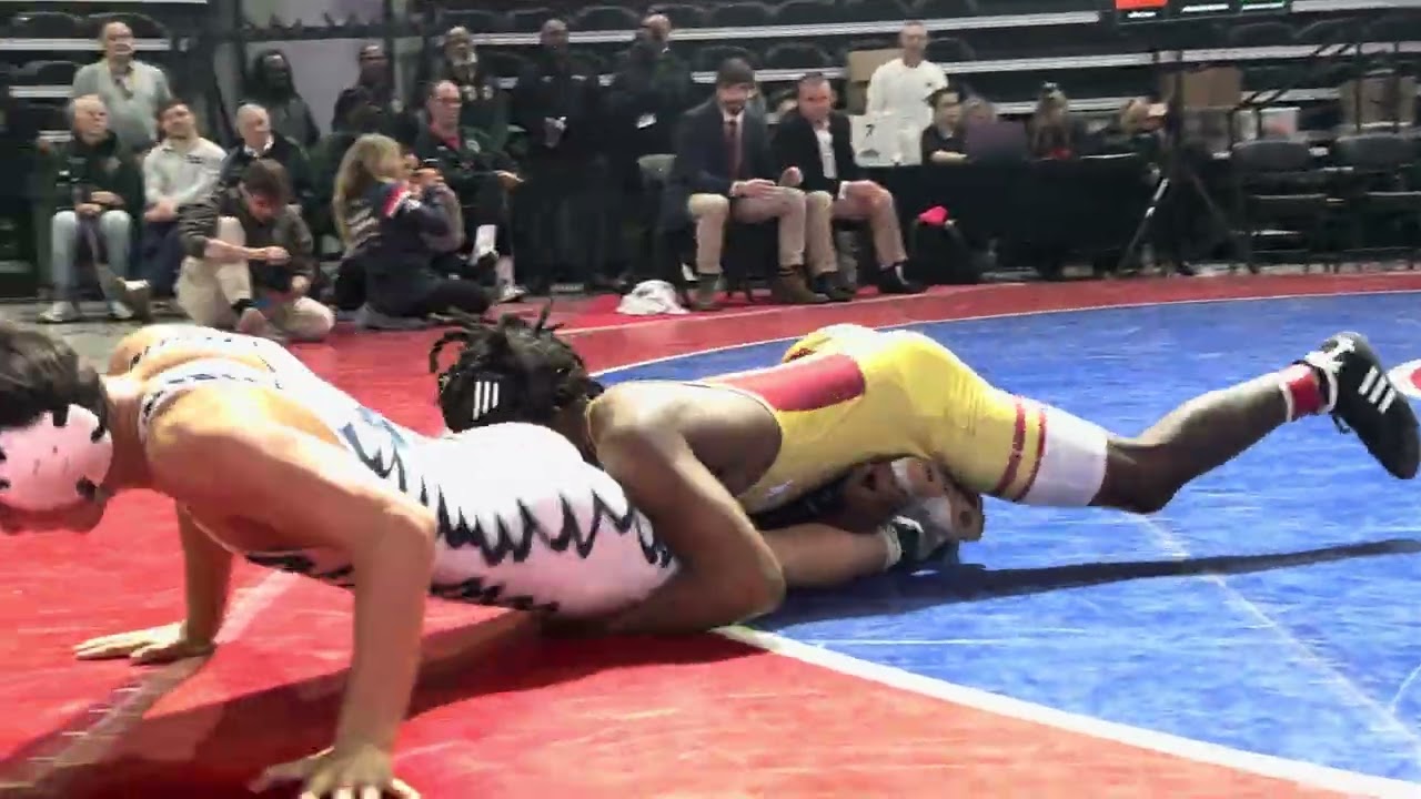 Antonio Mills Mill Creek vs Isaac Santos Camden 132lbs 2026 GHSA 6A State Tournament Finals