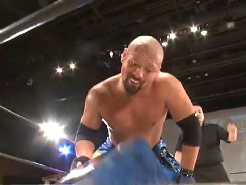 【九州プロレス】九州プロレスvsみちのくプロレス/めんたいvs野橋太郎【archive 2011】 background