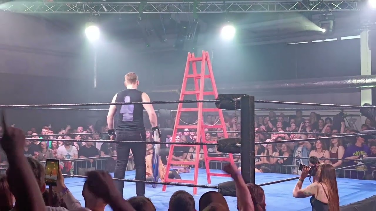 #1 Contender's Ladder Match @ PpW Ledwo Legalne 5