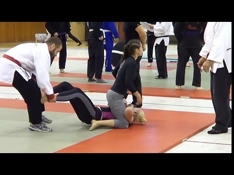 WTF*🤯 WHAT'S DOING REFEREE | GRAPPLING FUNNY  MOMENTS 😁 | #grappling #mma #martialarts 