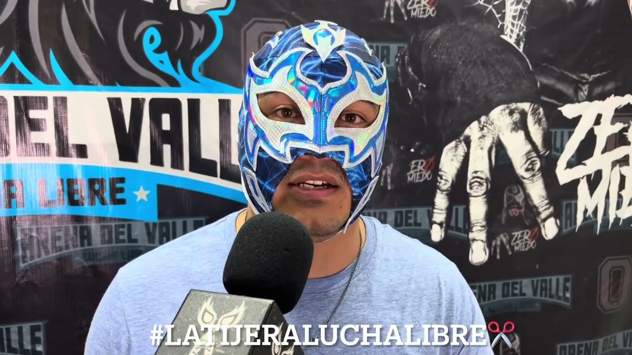 Ikaro: Penta ha estado al pendiente de mi; gracias a Blue Demon Jr por permitirme usar su imagen background