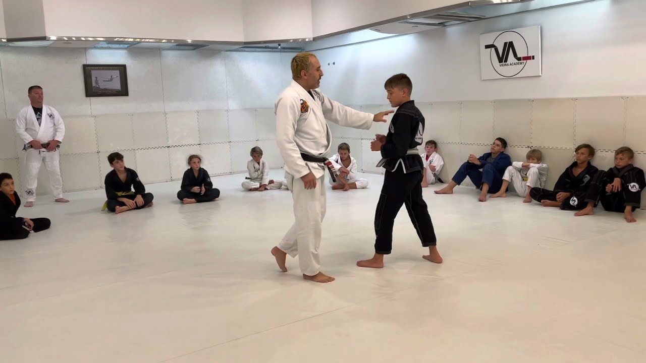 COMPETITION SINGLE LET TAKEDOWN FOR BEGINNERS background