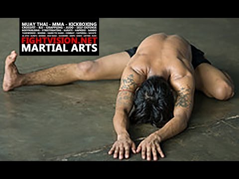 Muay Thai strength and conditioning training for beginners