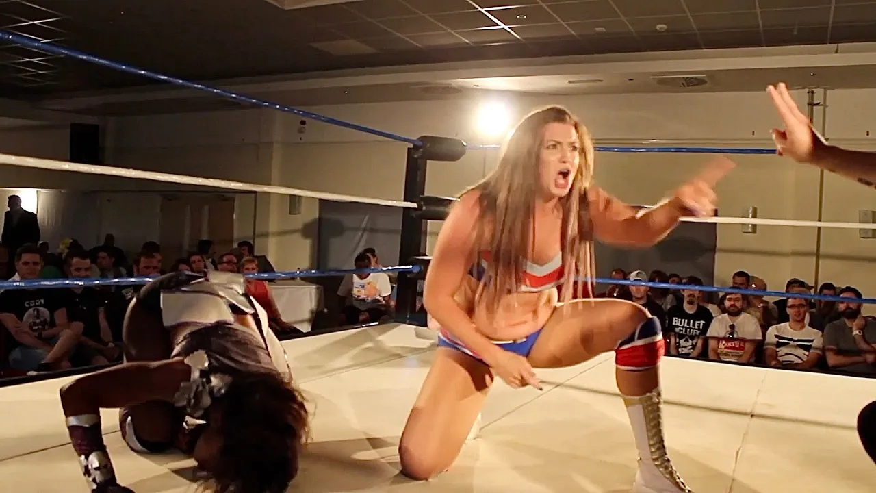 FULL MATCH: Miss Louise vs. Ayesha
