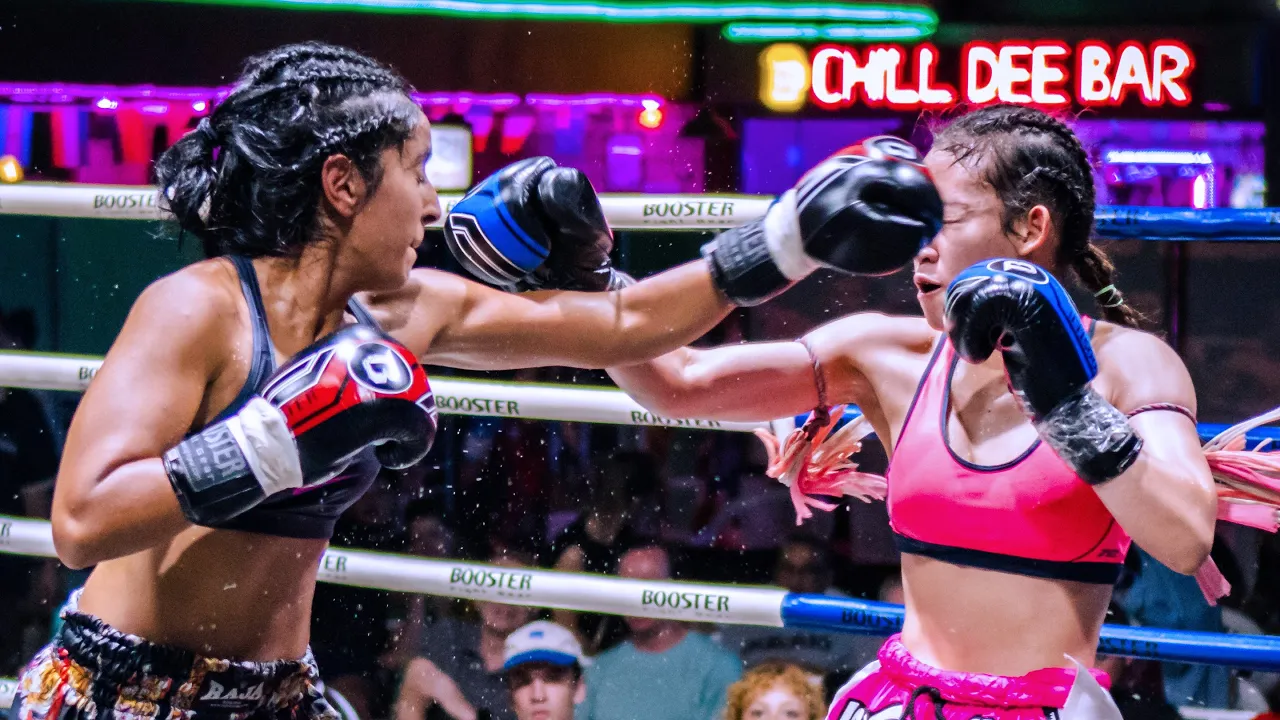 FEMALE FULL CONTACT MUAY THAI FIGHT ENGLAND VS THAILAND IN CHIANG MAI background