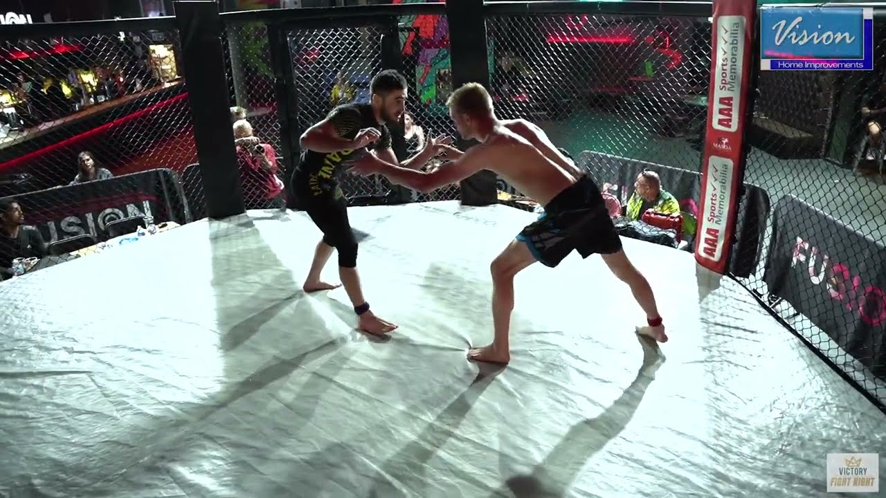 Ravil Aglyarov vs Steve Andrews (Heelhook!) | Fight Night, Liverpool | Adult Main Card Super Fight