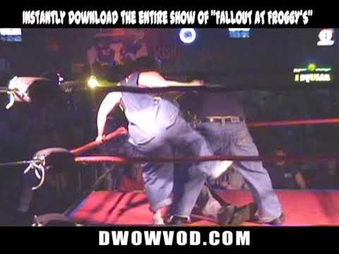 INSANE WOMEN'S WRESTLING background