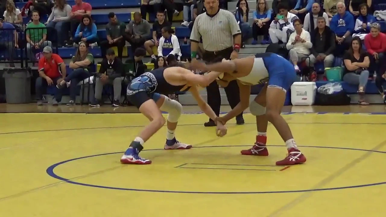 Knockout 2017 Finals 120 Bretli Reyna (South Dade) vs Tyler Crew (Camden)