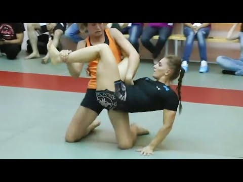 💥 DON'T UNDERESTIMATE POWER OF GIRL 🛡️| WOMEN GRAPPLING MMA FIGHT #mma#grappling  #bjj 