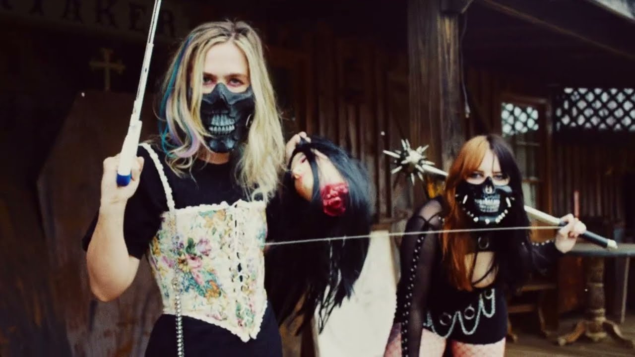 Bombshell & Selina Cyanide x Season Of The Witch background