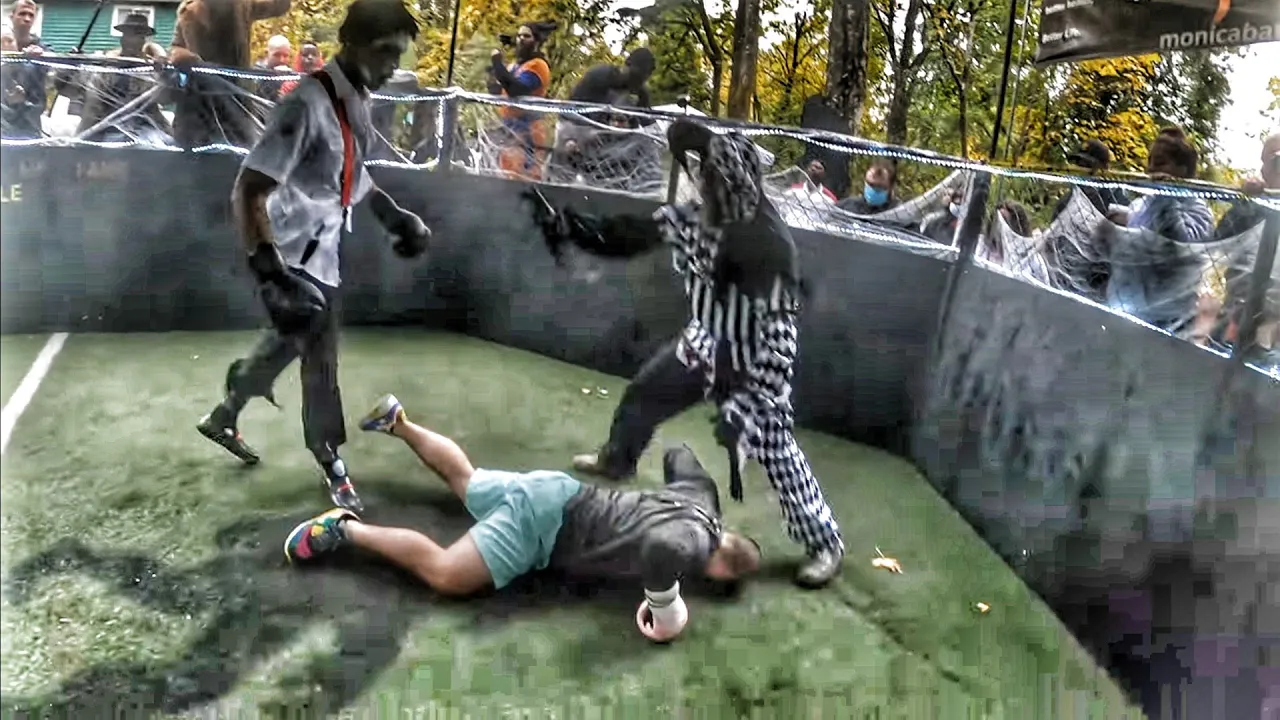 Zombie Fairplay boxes newcomer in our Spooky cage. This was Brutal!