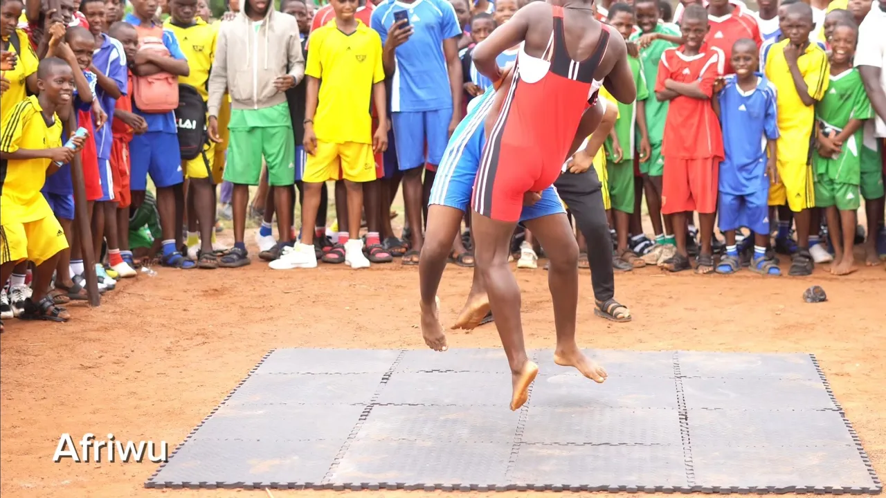 Onyinyechi vs Chiamaka. Knockout stage. At some point, the match was taken to the air